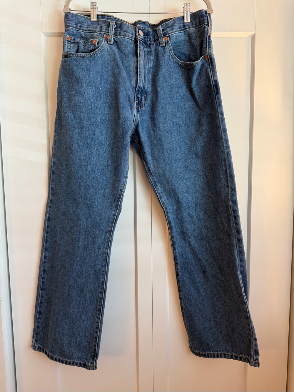 Levi's 517 Men's Bootcut Jeans in Medium Blue Denim - 36x30